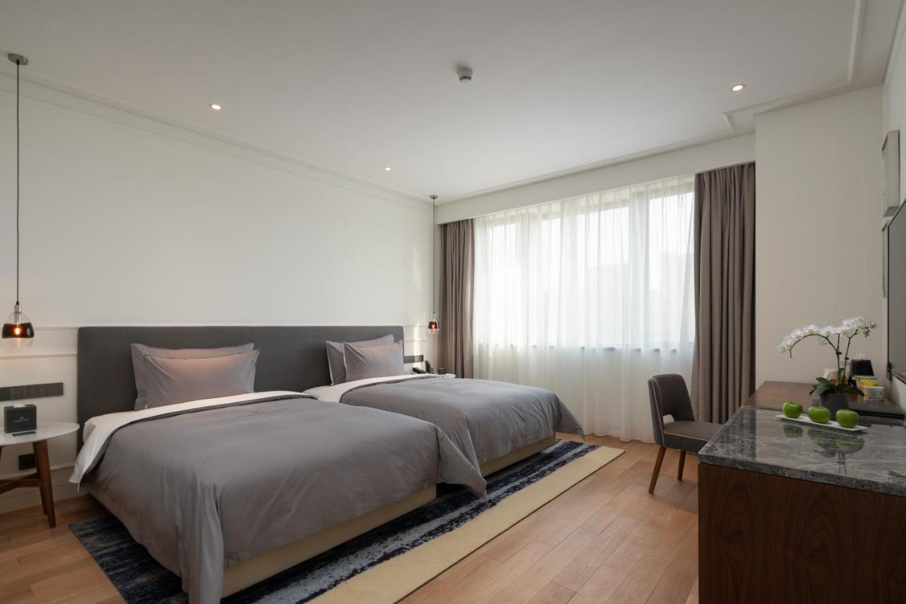 Barony Park Hotel Sanghaj Kültér fotó