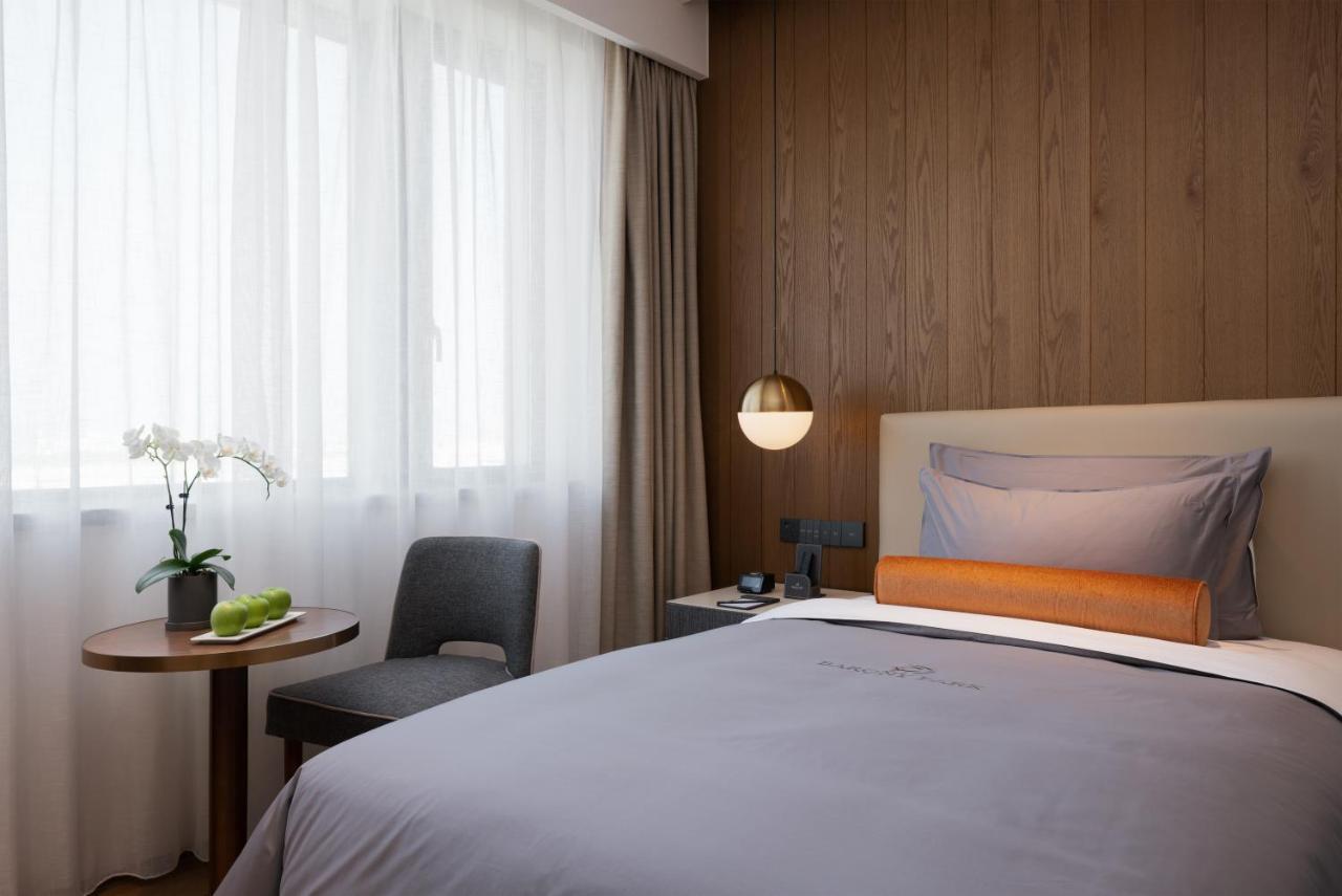 Barony Park Hotel Sanghaj Kültér fotó