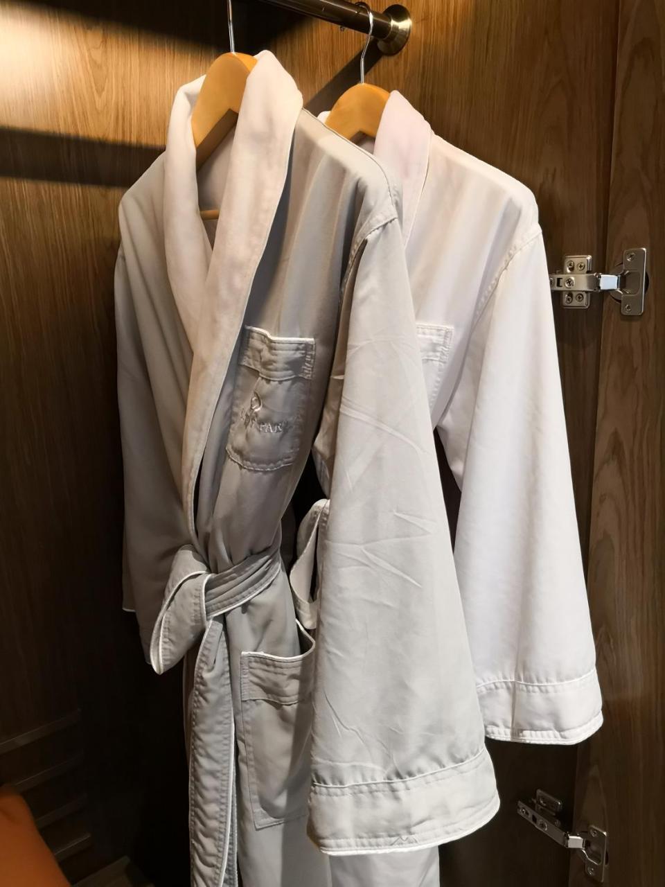 Barony Park Hotel Sanghaj Kültér fotó