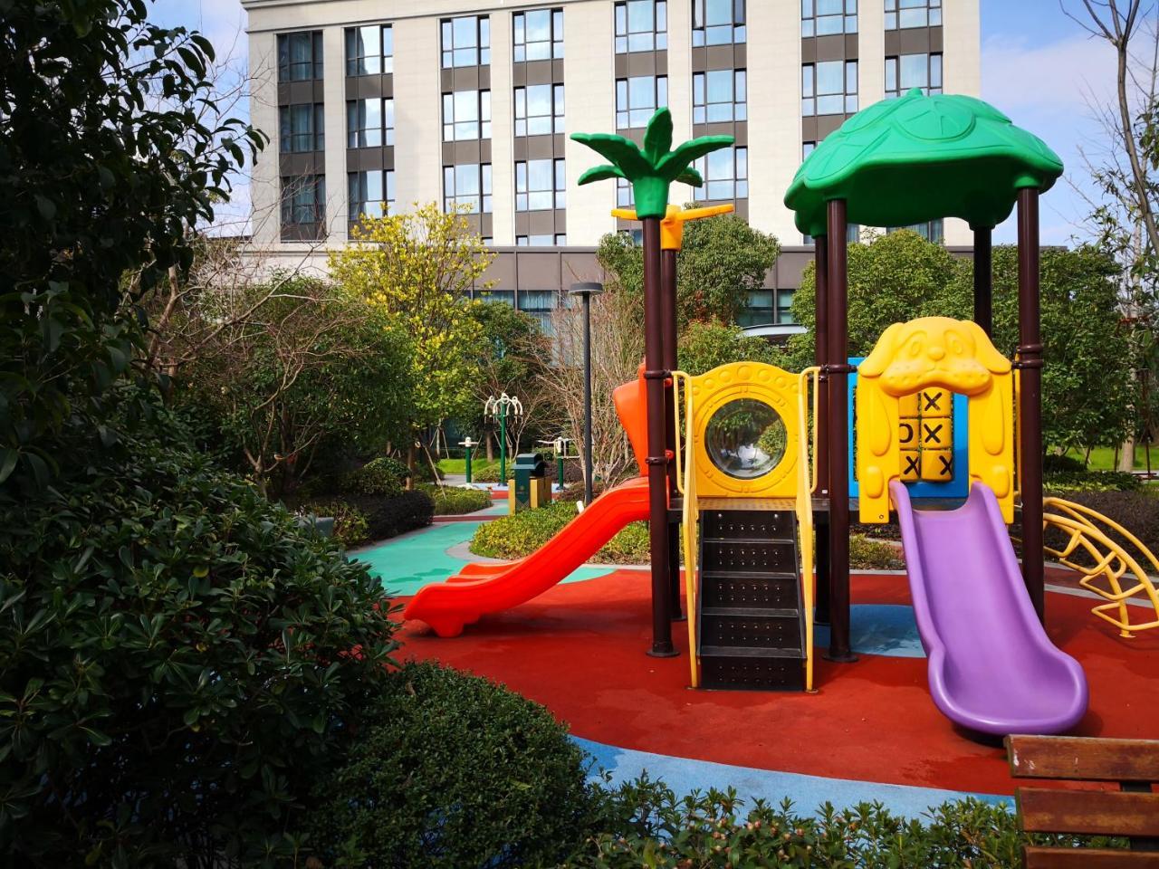 Barony Park Hotel Sanghaj Kültér fotó